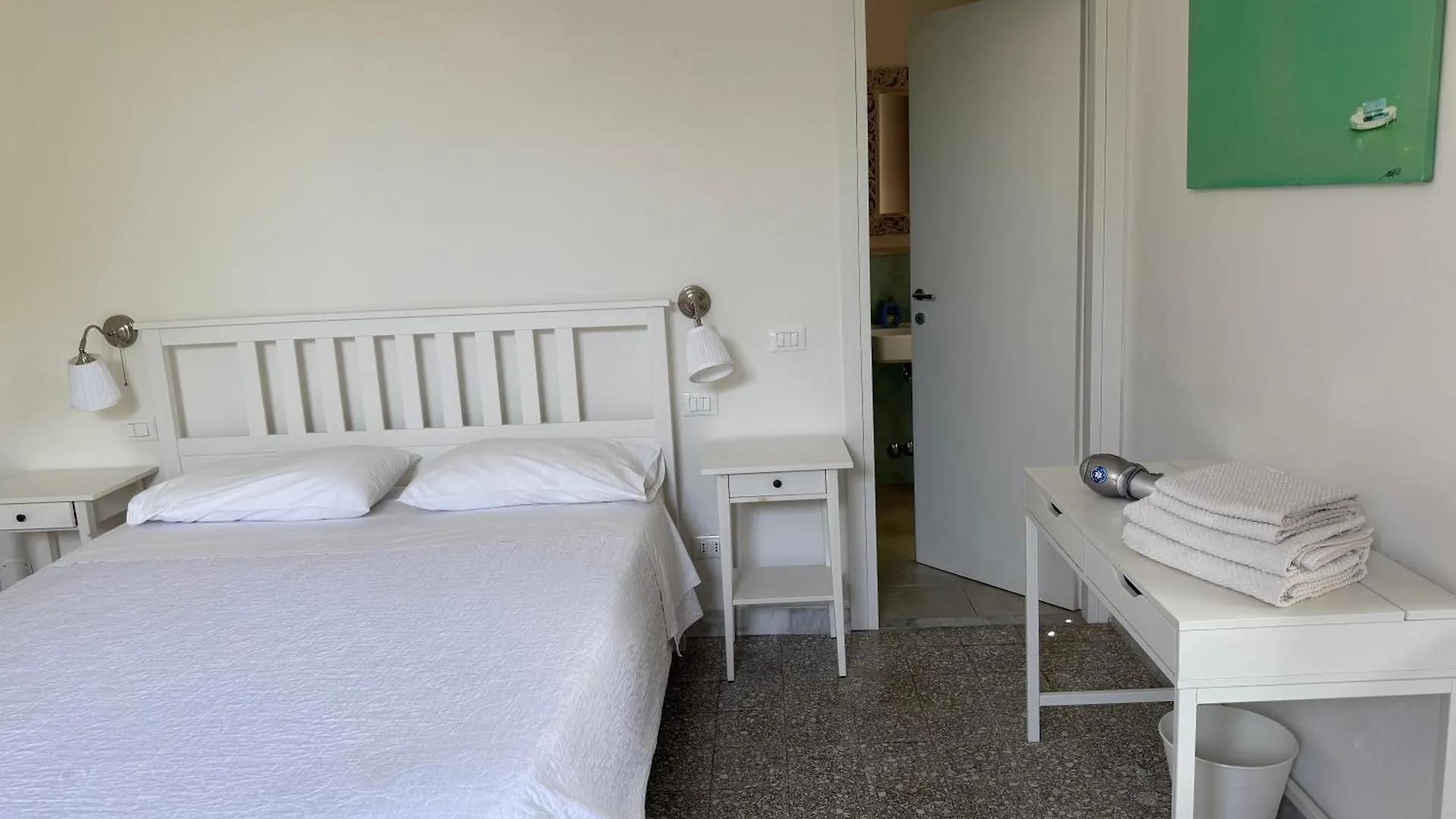 Affittacamere Hotel Il Delfino Tellaro