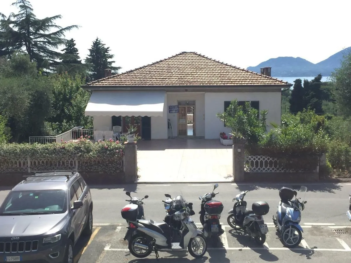 Hotel Il Delfino à Tellaro 0*,  Italie