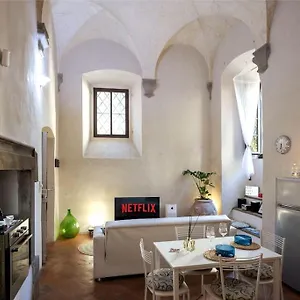  Appartamento Claudia Suite: Loft Romantico Nel Cuore Di Italia