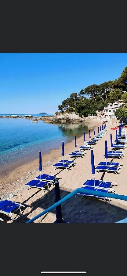 Il Delfino Hotel Tellaro 0*,